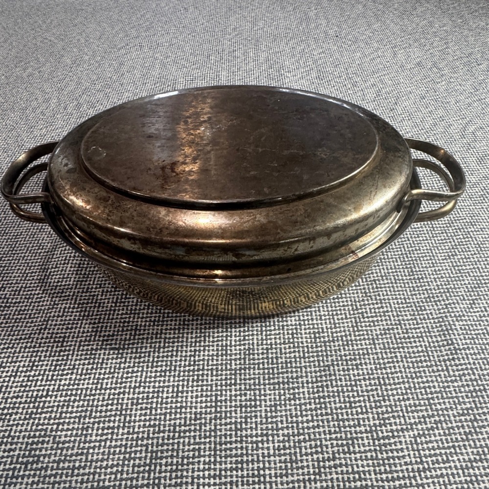 Ultrex II 18/10 Stainless Steel Oval Roaster Pan with Lid Non-Stick Interior